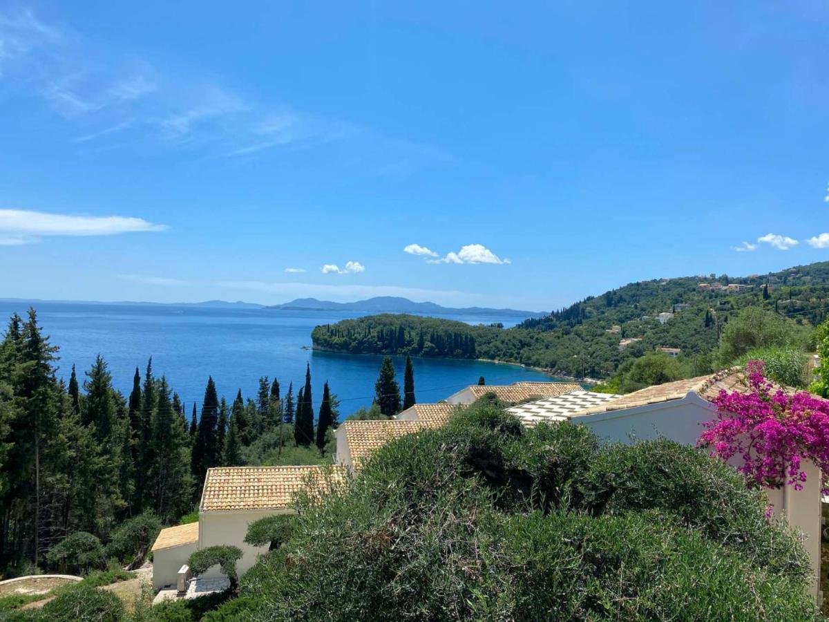Hébergement de vacances Paleopetres K-nine *